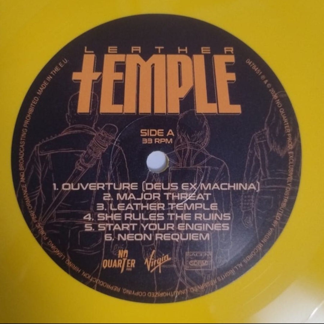 CARPENTER BRUT : LEATHER TEMPLE LTD YELLOW VINYL