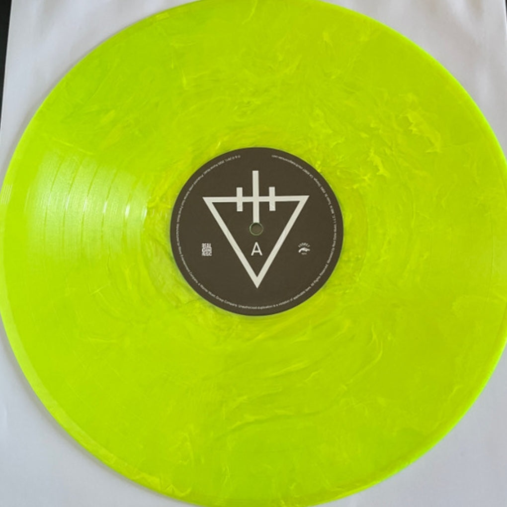 THE DEVIL WEARS PRADA : DEAD THRONE LTD LP 180G YELLOW GLOW STICK VINYL